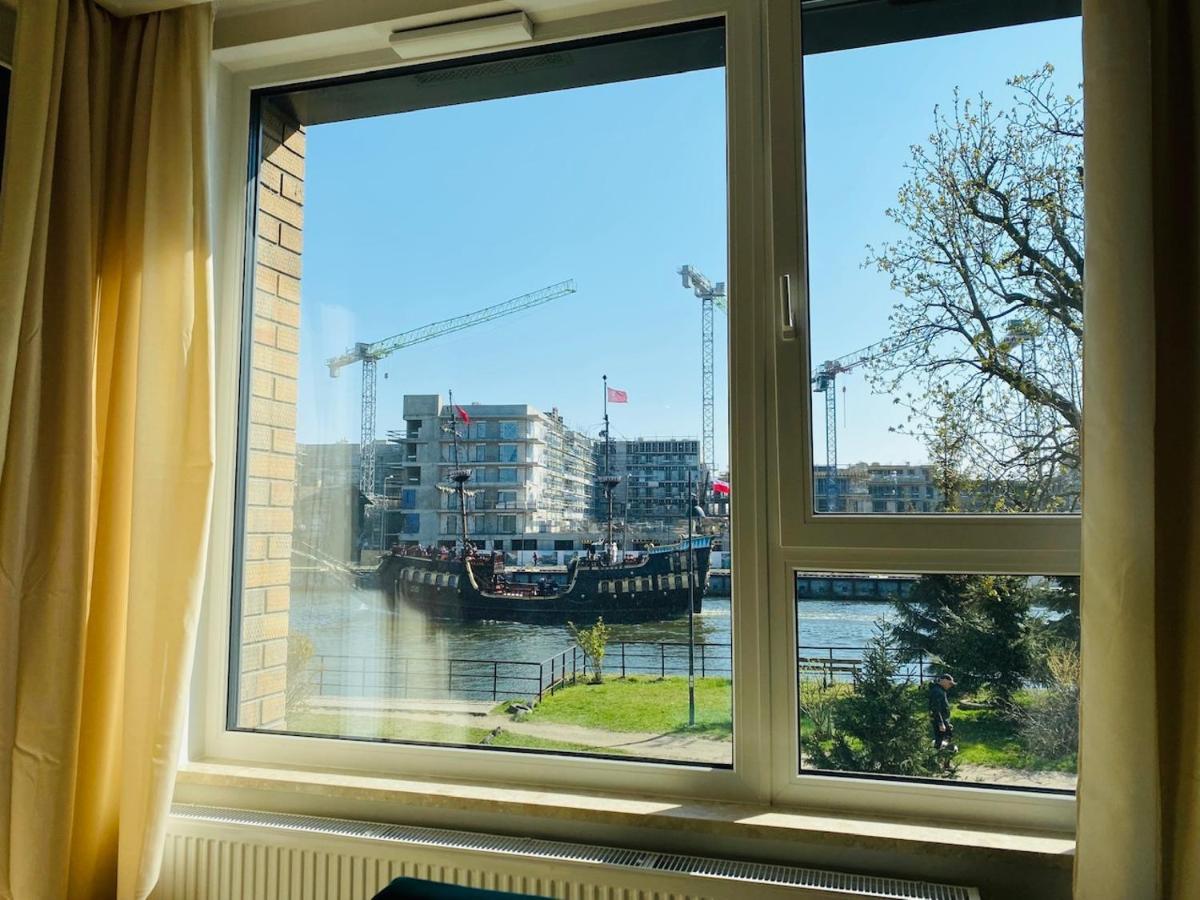 Apartamenty S&S Chlebova Gdansk Z Widokiem Na Rzeke Motlawe, Stare Miasto Екстер'єр фото
