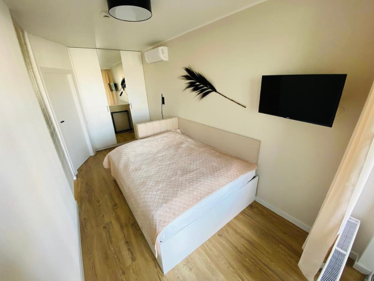 Apartamenty S&S Chlebova Gdansk Z Widokiem Na Rzeke Motlawe, Stare Miasto Екстер'єр фото