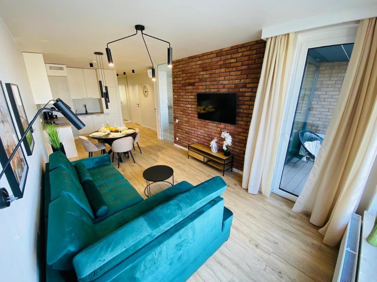 Apartamenty S&S Chlebova Gdansk Z Widokiem Na Rzeke Motlawe, Stare Miasto Екстер'єр фото